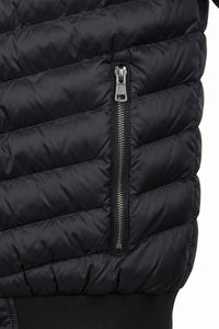 Pánská černá prošívaná lehká bomber bunda na zip s prošíváním