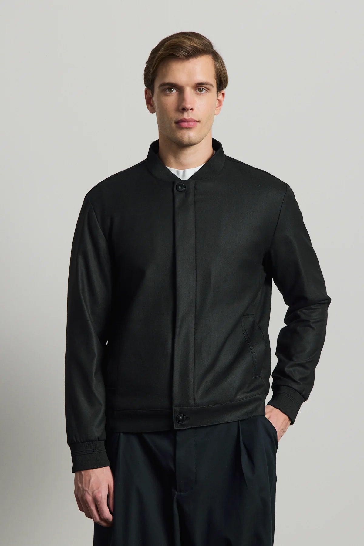 Pánská černá minimalistická elegantní bomber bunda