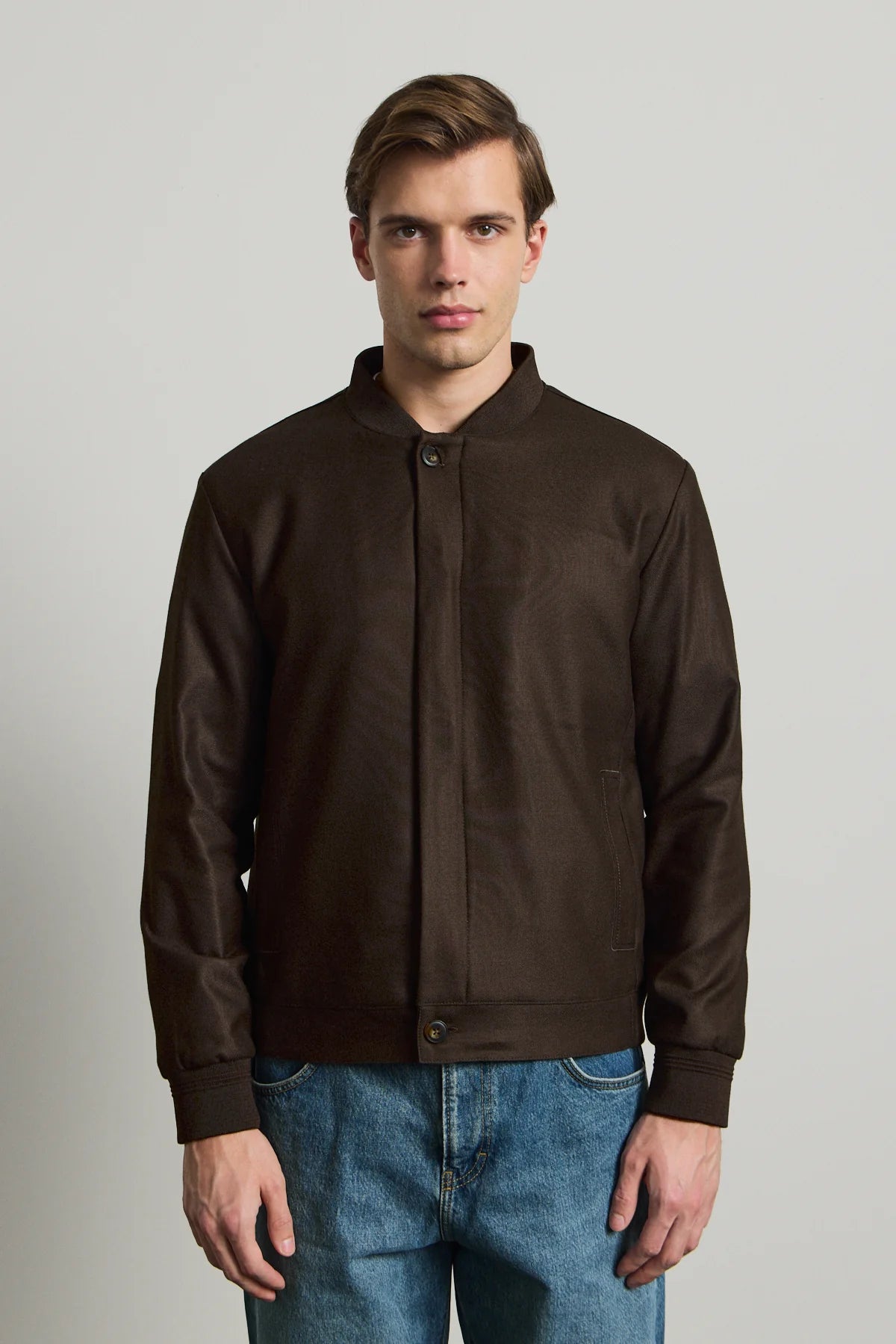 Pánská hnědá minimalistická elegantní bomber bunda