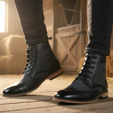 Pánské kotníkové boty s brogue vzorem