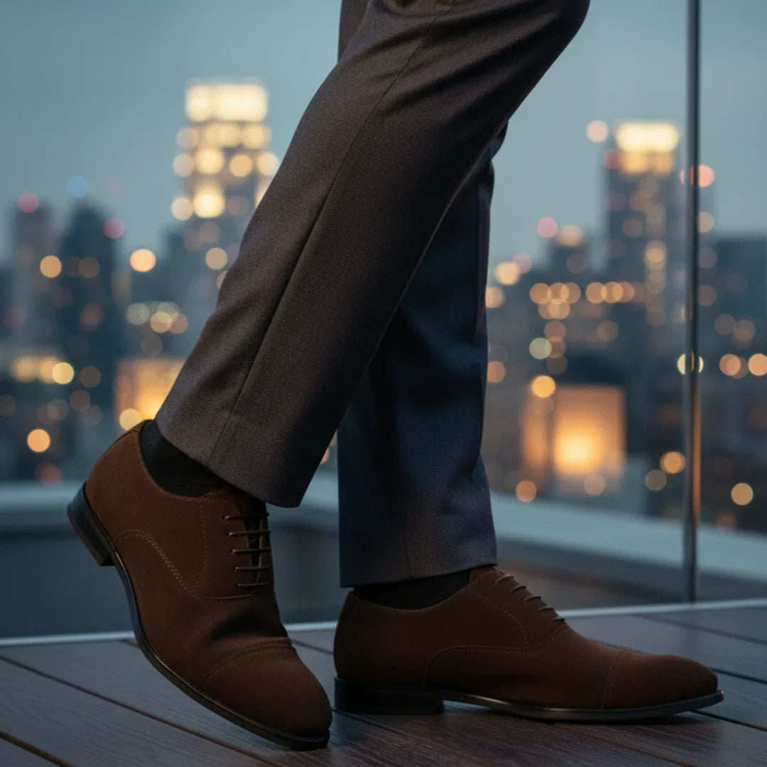 Pánské oxfordské boty se šněrováním z umělé semiše